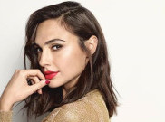 Gal Gadot dan Belasan Selebritas Hollywood ‘Cover’ Lagu 'Imagine' dari John Lennon