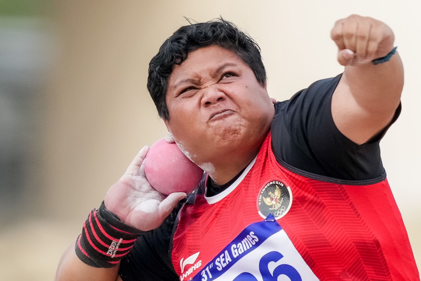 Nyaris Batal Berlaga, Perjuangan Eki Febri Berujung Emas Tolak Peluru