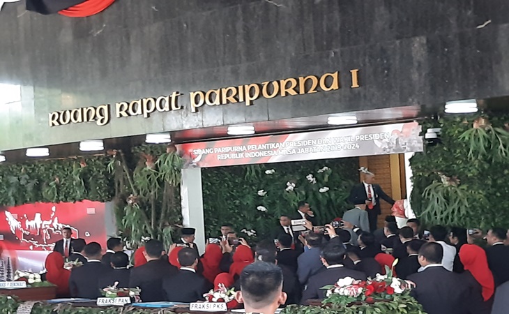 SBY hadiri pelantikan Jokowi-Ma'ruf di Gedung DPR