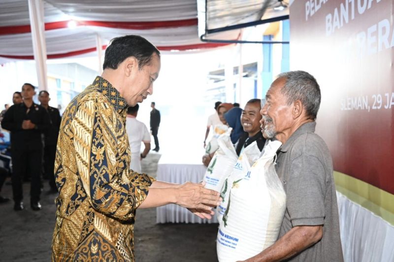 Sri Mulyani Tegaskan Bansos Pakai Dana APBN 