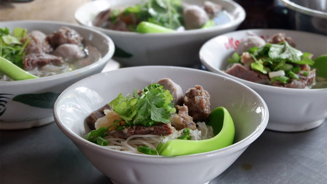 bakso sapi gu bakwan