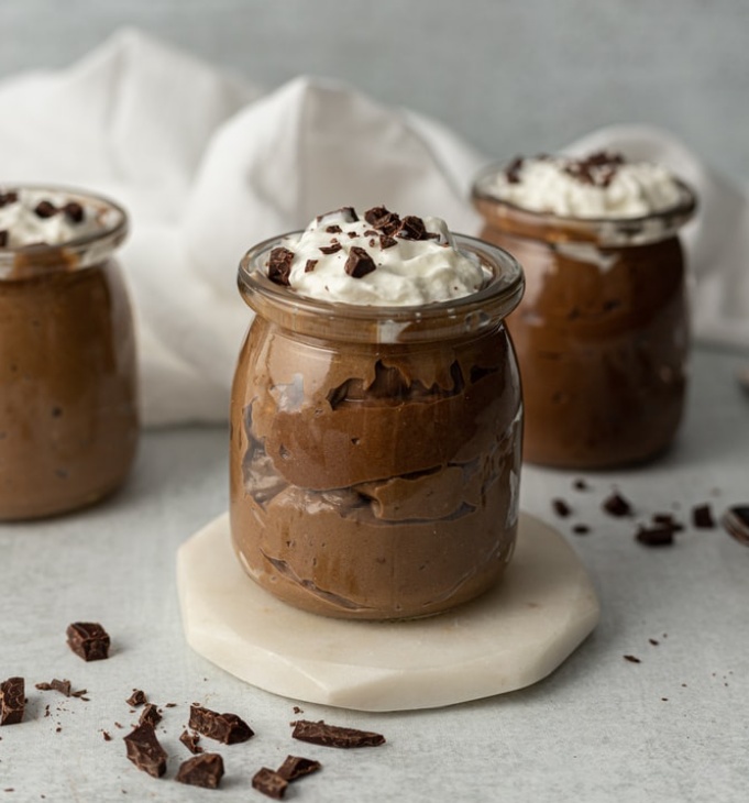 Pudding cokelat. (Foto unsplash/Sarah Gualtieri)