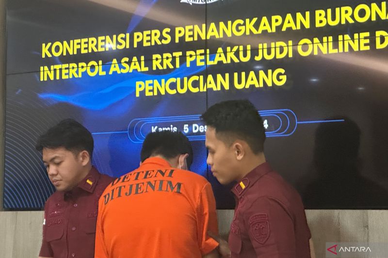Buron Interpol Kasus Judi Online China Ditangkap di Batam