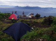 Mengenal Gunung Tampomas, Tempat Tiga Pemuda Tewas Karena Hipotermia