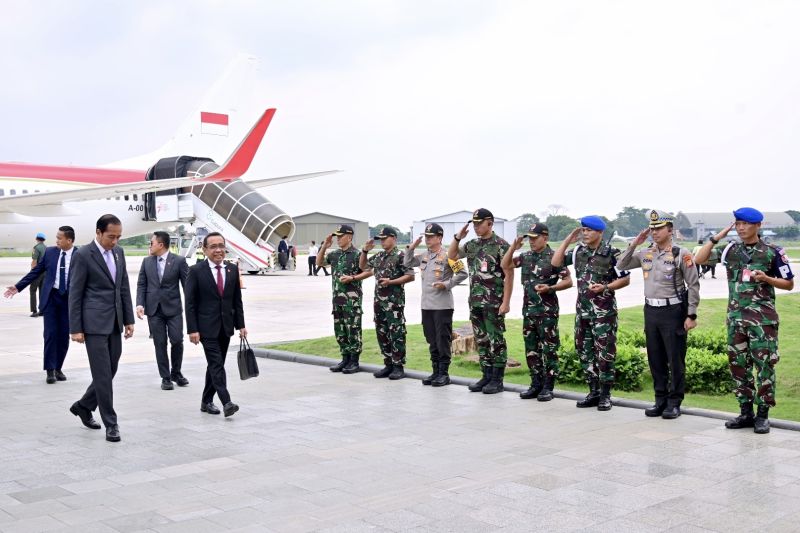 Jokowi Tiba di Indonesia Setelah Bicarakan Perubahan Iklim di COP28 Dubai