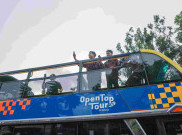 Pemprov Layanan Open Top Tour of Jakarta melintasi sejumlah titik bersejarah