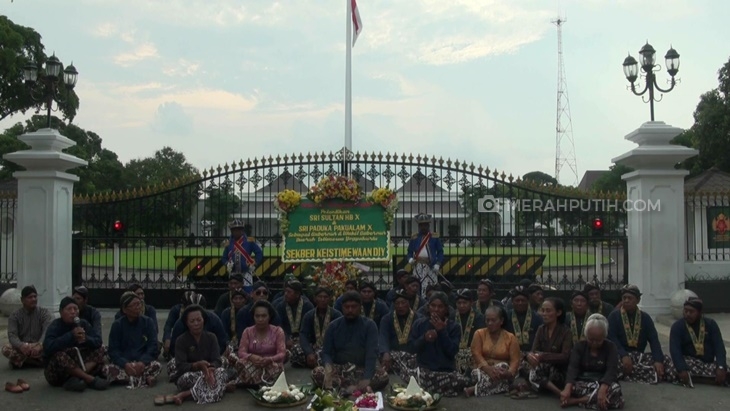 Warga Yogyakarta Gelar Kenduri Rayakan Pelantikan Gubernur DIY