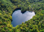 Toyoni, Danau Bentuk Hati Alami di Jepang