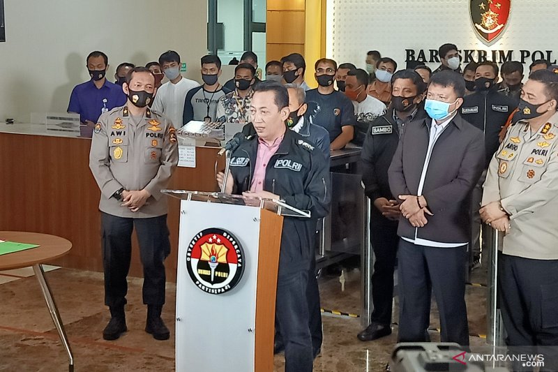 Komjen Listyo Diuji Oleh 2 Orang Perwakilan Setiap Fraksi DPR 