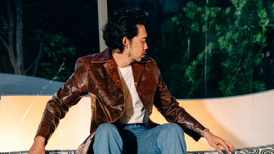 Kompleksnya Perasaan Coba Diutarakan Pamungkas Lewat Single 'New Feeling'
