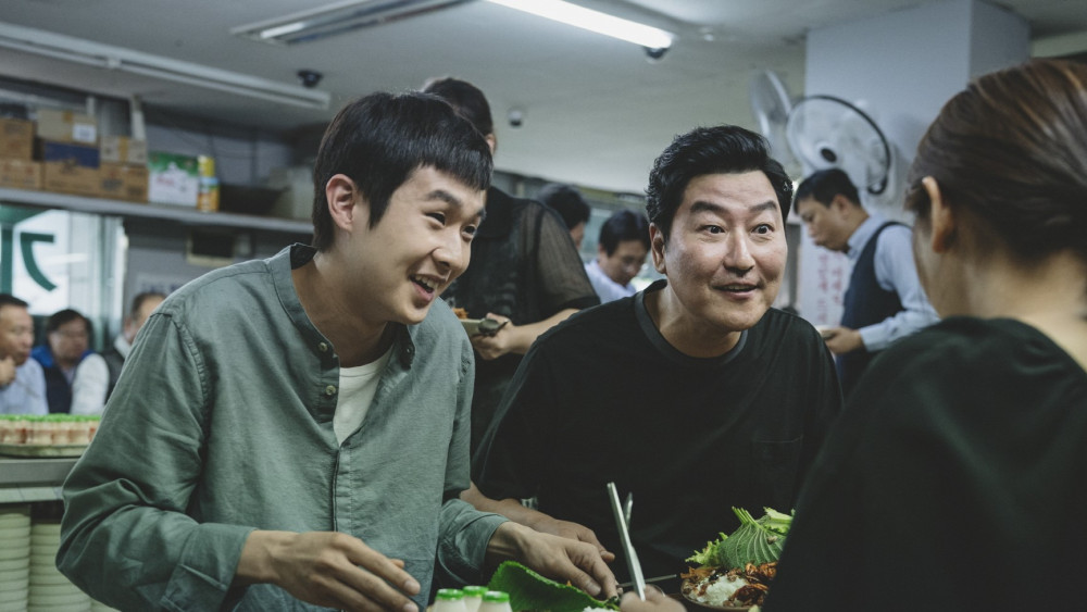 Setelah Menang Golden Globe, Serial TV ‘Parasite’ Bakal Digarap