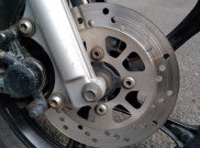 Mudah, Begini Cara Mengecek Rem Sepeda Motor