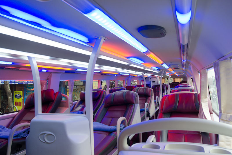 Bus malam di Vietnam dengan fasilitas tempat tidur (Sumber: Vietnam Visa Easy)
