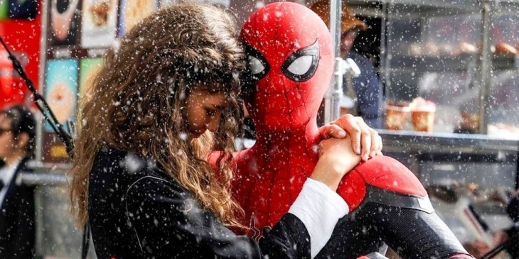 Diproyeksi menjadi film Natal (Foto: ScreenRant)