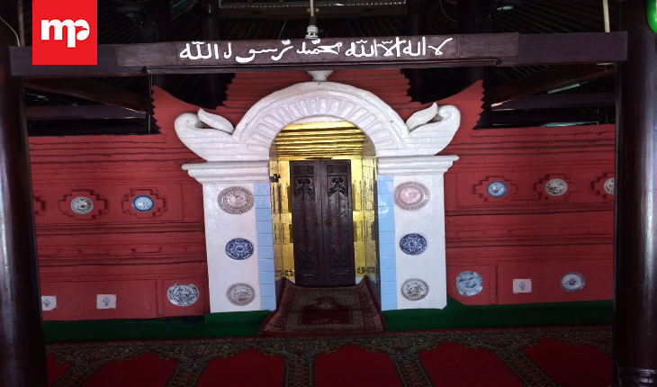 Masjid Merah Panjunan, Jejak Migrasi Bangsa Arab di Cirebon