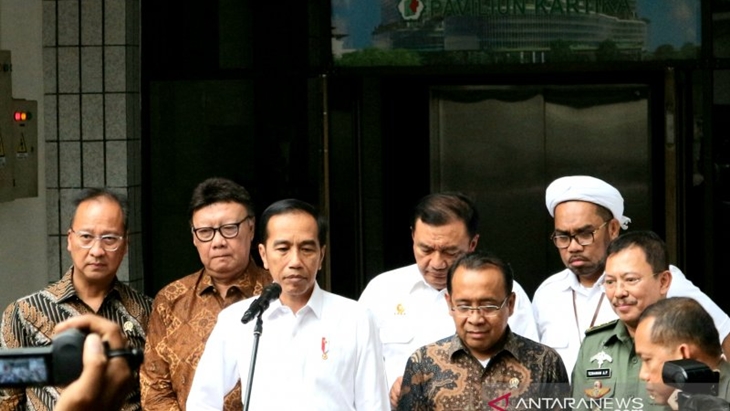 Presiden Jokowi Ungkap Kondisi Terkini Wiranto di RSPAD