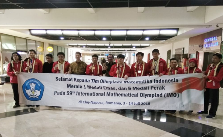 Tim Olimpiade Matematika SMA Indonesia Raih Medali Emas di Rumania