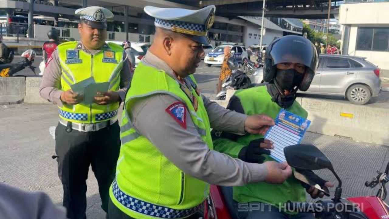 Tim Siber Polisi Pantau Percakapan Pemesanan Travel Gelap untuk Mudik Lebaran