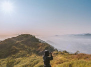 Larut di Sabana dan Panorama Karang Numpang