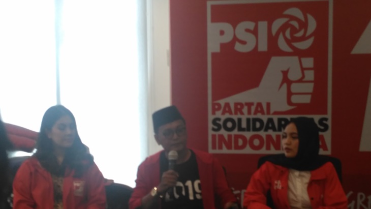 Jubir Partai Solidaritas Indonesia (PSI) Guntur Romli. (Foto: merahputih.com/Fadli)
