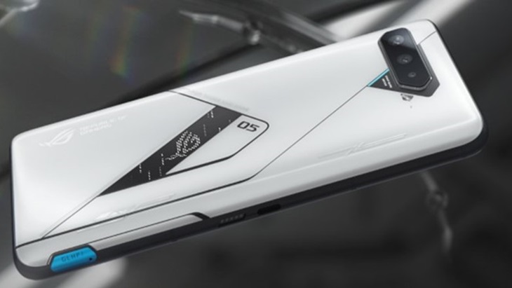 ROG Phone 5 Ultimate Hadir untuk Gamer Sejati