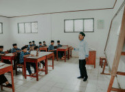 Kemendikdasmen Cari Sekolah Kelebihan Pengajar, Tutupi Kekurangan Formasi 498 Ribu Guru