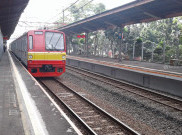 Pelonggaran PPKM Picu Kenaikan Mobilitas Pengguna KRL