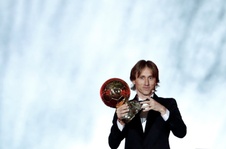 Luka Modric, 'Manusia Pertama' yang Akhiri Dominasi Ronaldo dan Messi di Ballon d'Or