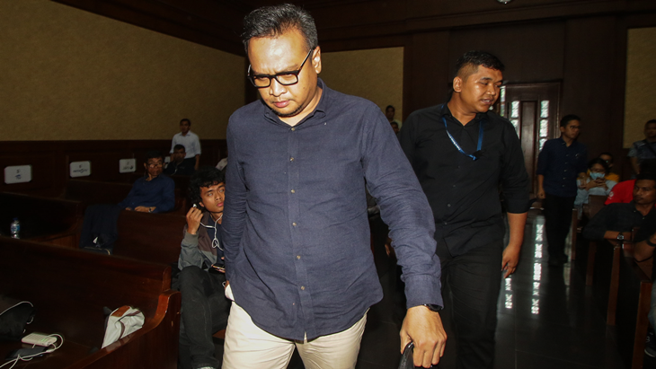 Irvanto Hendra Pambudi di sidang kasus korupsi KTP Elektronik di Pengadilan Tipikor, Jakarta, Senin (5/3). (ANTARA FOTO/Rivan Awal Lingga)