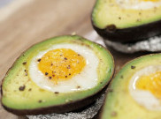 Yuk Bikin Avocado Baked Eggs Untuk Memulai Hari Penuh Energi