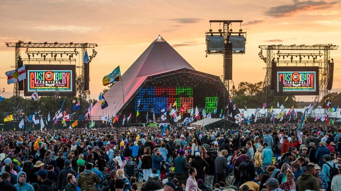 5 Hal yang Harus Kamu Ketahui Tentang Glastonbury Festival 2019