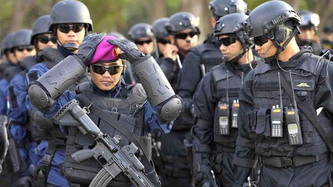 Keluarga Besar Denjaka TNI-AL Dapat Bantuan 300 Alat Tes Cepat COVID-19