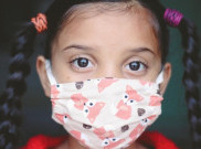 Anak dengan Imunitas Rendah Tetap Disarankan Pakai Masker