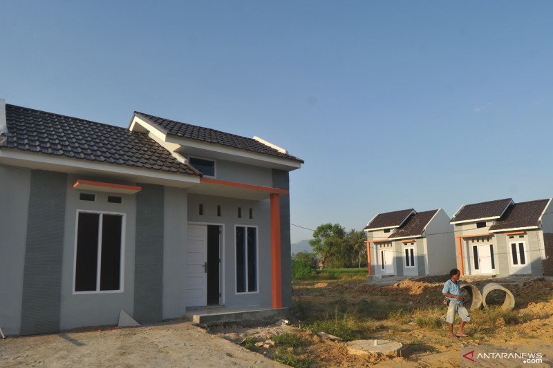 Pembangunan rumah. (Foto: Antara)