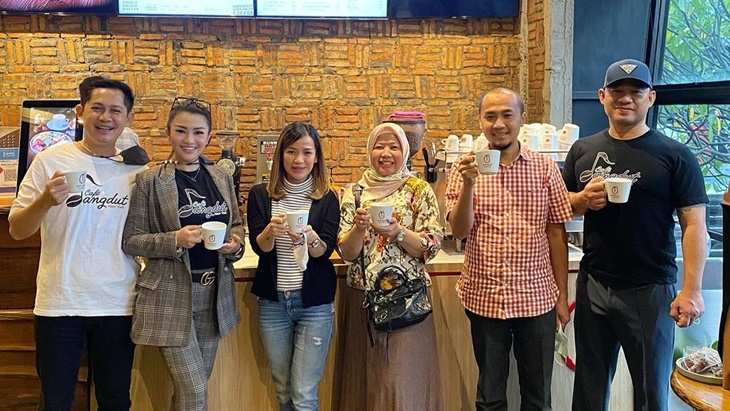 Kafe Dangdut di New York Jadi Potensi Musik Dangdut Mendunia
