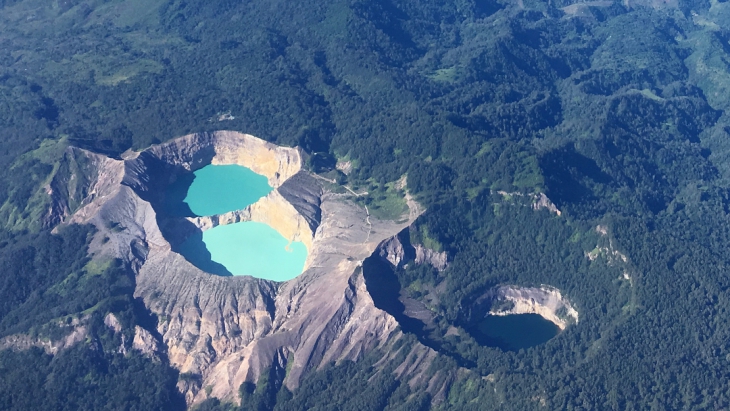 Danau Kelimutu, Panorama Indah di Puncak Gunung