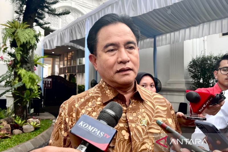 Klarifikasi Menko Yusril: Wapres Gibran Tak akan Berkantor di Papua