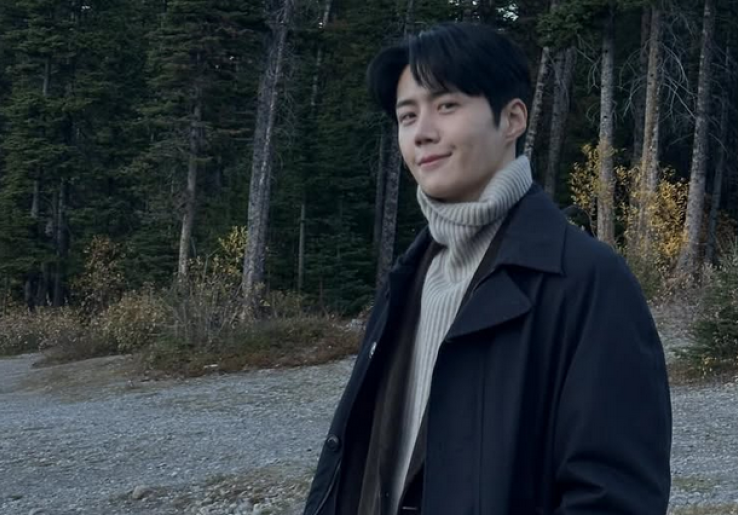   Kasus Pajak Kelar, Kim Seon-ho Gelar Fan Meeting Asia Mampir ke Jakarta pada April