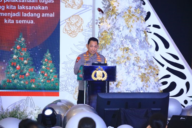 Ganggu Penglihatan Pengendara Lain, Kapolri Perintahkan Rotator di Mobil Polisi Dipasangi Kaca Film