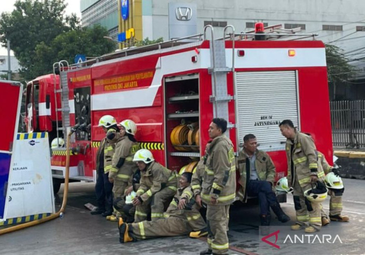 Puslabfor Olah TKP Kebakaran RS Hermina Kampung Melayu, 75 Pasien Semuanya Selamat