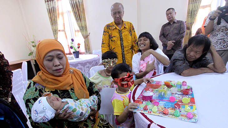 Mensos: Orang Tua yang Utama Lindungi Anak