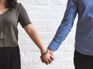 Cinlok Sama Teman Kantor, Antara Hati dan Risiko 