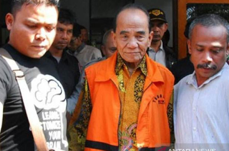Ini Alasan Jokowi Berikan Grasi untuk Terpidana Korupsi Annas Maamun