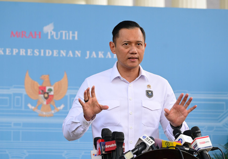 Presiden Prabowo Tunjuk Menko AHY Pimpin Komite Kereta Cepat Jakarta-Bandung