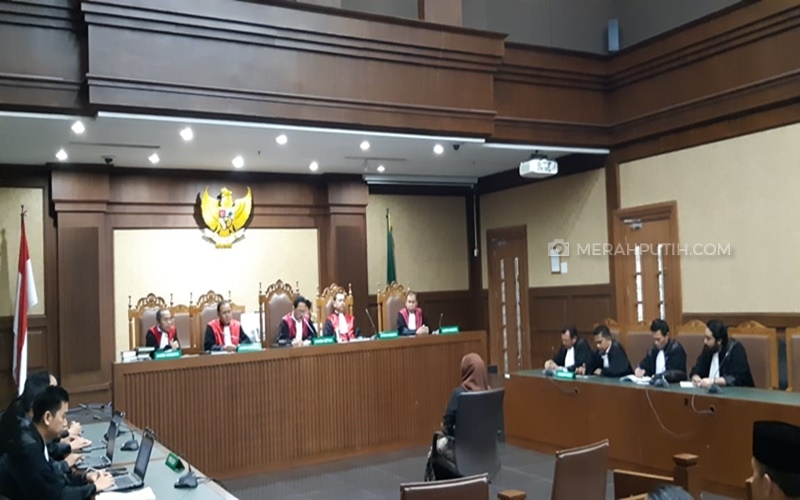  Terdakwa Kasus Suap PLTU Riau-1 Eni Saragih Divonis Enam Tahun Penjara