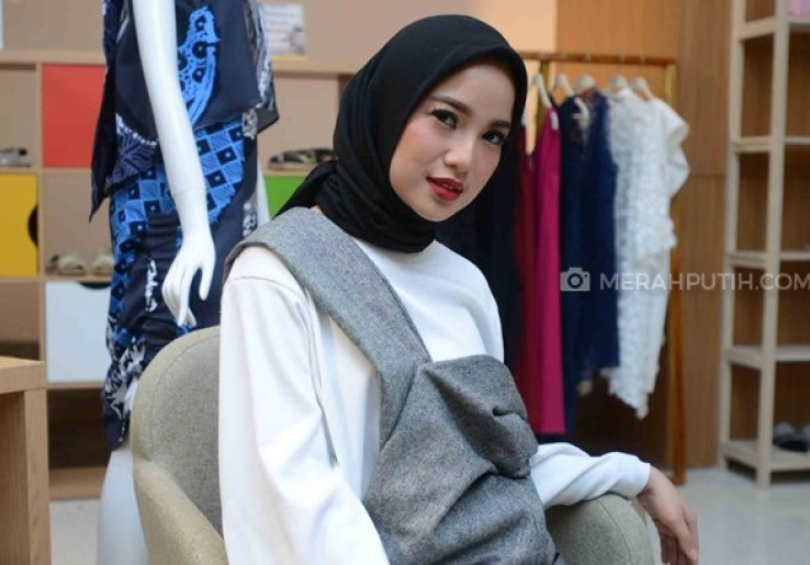 Chacha Frederica Gaungkan Pentingnya Imunisasi Pada Anak