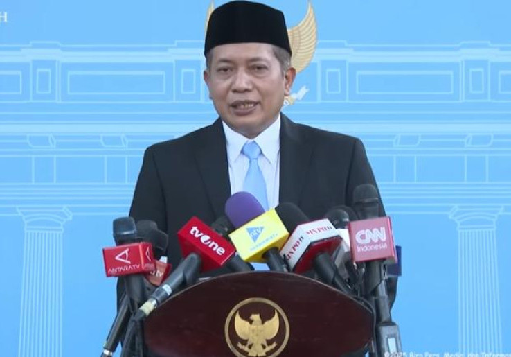 Peringatkan Alfamart dan Indomaret tak ‘Ekspansi’ ke Desa Pelosok, Menkop : Itu ‘Jatahnya’ Koperasi Desa Merah Putih 