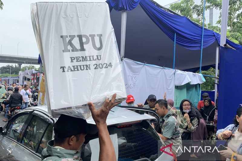 Logistik KPU Jakut Sudah Sampai di Kecamatan