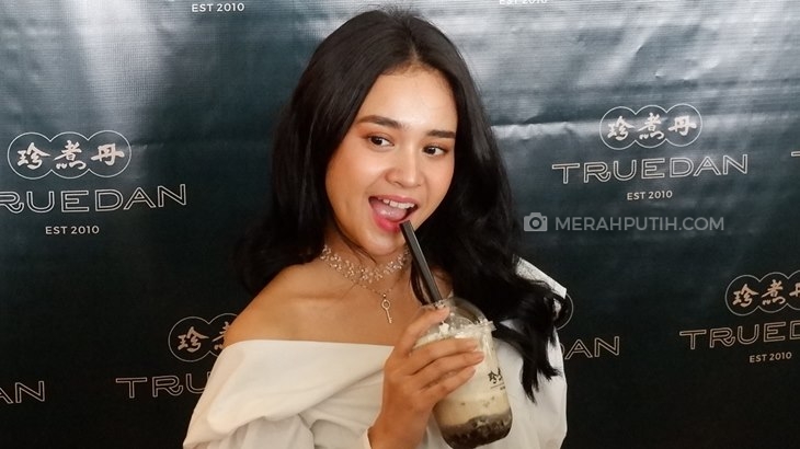 Michelle Ziudith Kecanduan Boba