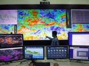 BMKG Peringatkan Sejumlah Daerah di Indonesia Hujan Deras dengan Petir dan Angin Kencang Hari Ini